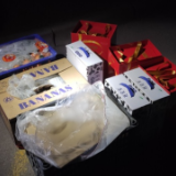 地震救援后 好心人匿名送温暖