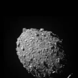美国国家航空航天局：美航天器成功撞击目标小行星
