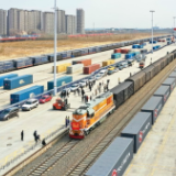 【组图】“守沪者联盟”丨黑龙江:3000吨大米驰援上海