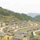 广东：“红土地”上结硕果