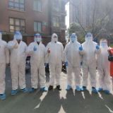 迷彩绿、医护白成为普陀“疫线”最美风景