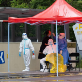 排队做核酸如何避免交叉感染风险？专家提示重点关注这些细节