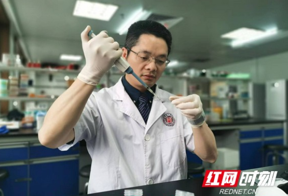 刘苏来：用神奇蛋白质妙算肝胆癌走势丨科学之恋·湖湘青年科技工作者群像⑯