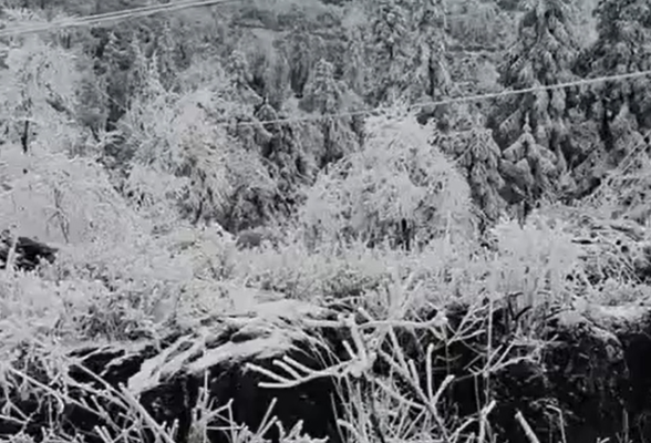 视频丨不顾风雪！张家界雷达站工作人员踏冰而行，完成交班