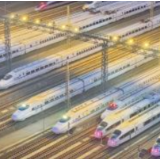 全国铁路今日起实行新的列车运行图