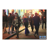 美国多地庆祝万圣夜