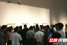 用艺术呈现中国抗疫精神 “舒勇每日一画致敬战疫英雄”画展在长沙开展