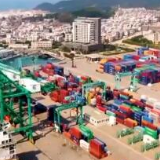 海关总署:1至5月我国外贸进出口总值11.54万亿元 5月份延续正增长态势