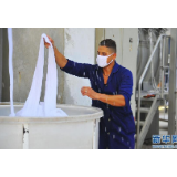 叙利亚：口罩原材料生产忙