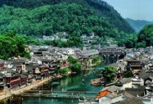 以“绿、富、美”打开湖南小康生活
