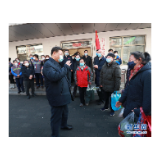 战“疫”时刻，习近平的10个暖人瞬间