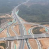 广西大塘至浦北高速公路通车 形成最便捷的粤桂新通道