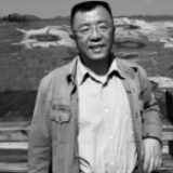 诗界不倒胡杨 著名诗人洪烛逝世