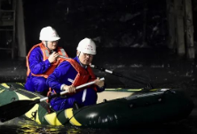 “水深”又“火热”，苦战12年，横断山区的这段隧道终于通了！