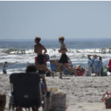 美国纽约州部分海滩恢复开放