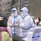 北京首支核酸检测医疗队驰援河北