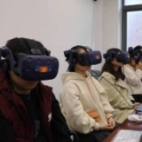 新华视点｜虚拟仿真+VR互动 看天津大学思政课如何精彩创新