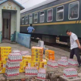 受困的K226/7次列车通信逐步恢复 食品持续补给