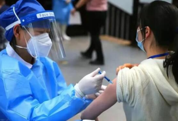 老年人如何接种新冠病毒疫苗？湖南疾控发布最新要点