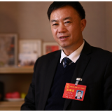 两会热议丨欢迎老乡回乡，新农人共赴小康—— 代表委员热议政府工作报告