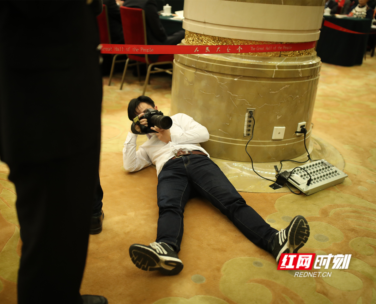 微信图片_20251103214406_64_180_副本.jpg 微信图片_20251103214406_64_180_副本.jpg