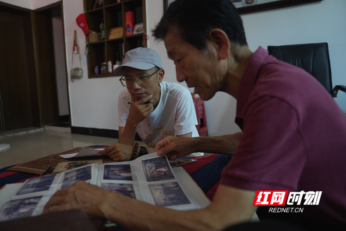 微信图片_20251106091416_220_180_副本.jpg 微信图片_20251106091416_220_180_副本.jpg