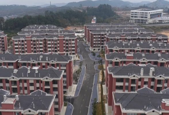 视频丨避险搬迁+就业帮扶 资兴灾区焕新让群众安心过冬