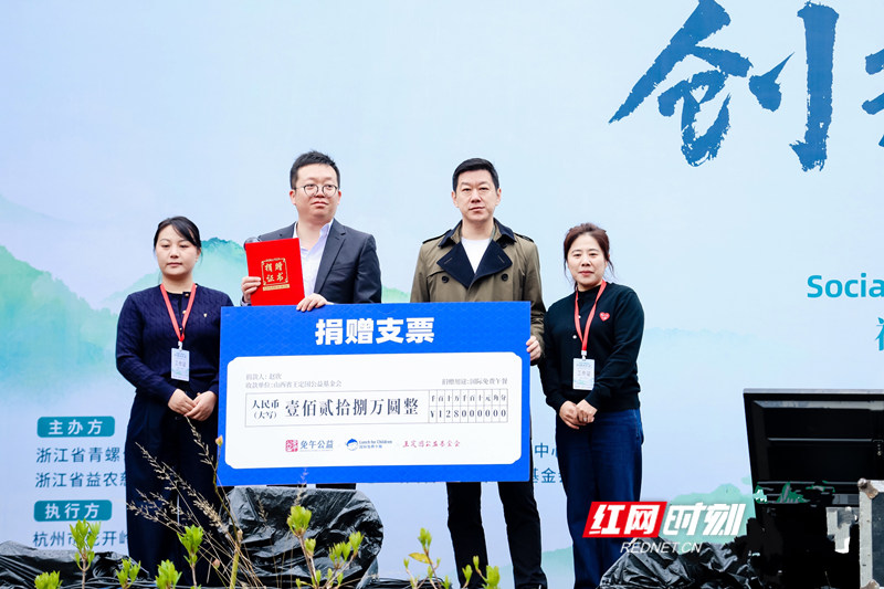 691ff3dc1d0f4316990b7dc387ee4184_副本.jpg