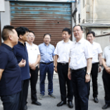 毛伟明在张家界接访