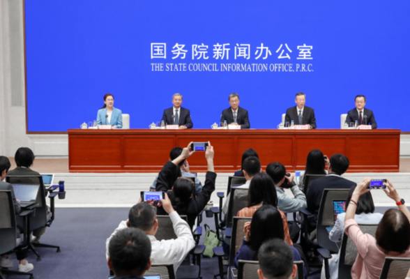 针对近期校园餐事件，教育部回应