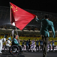 综合消息：田径得5金3破世界纪录 中国金牌总数达62枚