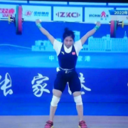 湘妹子破纪录夺金 全国女子举重锦标赛张家港开赛