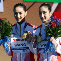 双人自由自选夺冠！王芊懿/王柳懿姐妹斩获花游第三金