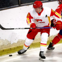 中国球员福将加盟NHL维加斯金骑士