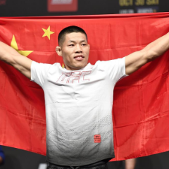 UFC格斗之夜：李景亮TKO穆斯里穆 苏木达尔基遗憾告负