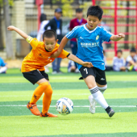 八大赛区93个队伍参赛 湘江新区校园足球联赛金秋开幕