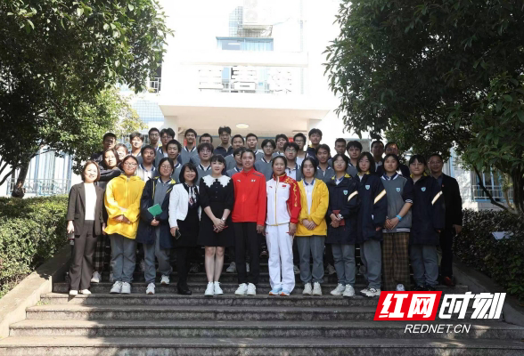 校园节上话青春 体育湘军走进同升湖高级中学