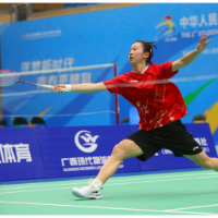 鏖战4小时！长沙队获学青会羽毛球女团银牌