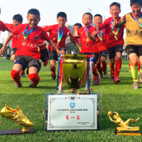 石门：创新发展“足球育人” 全力发展校园足球