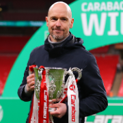 曼联捧起联赛杯冠军，结束6年无冠！滕哈格的时代开始了