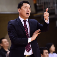 上海久事男篮解除李春江的主教练职务 刘鹏任代理主教练