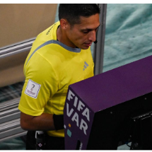 FIFA试行新规则 “体毛级”越位将退出历史？