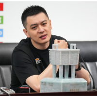 杨鸣不再担任辽宁男篮主教练,乌戈·洛佩斯接任