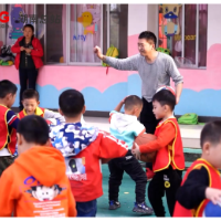 湖南：聂教练的篮球课，免费教了18年