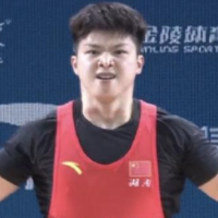 钟智光逆转夺得全国举重锦标赛73公斤级总成绩冠军