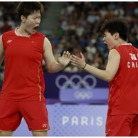 “凡晨”“圣谭”会师决赛！中国队提前锁定奥运羽毛球女双金牌