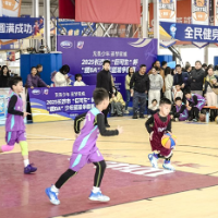 首届长沙市“楼BA”少年篮球争霸赛启幕 近200名小球员逐梦