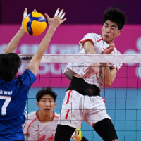 瞬间丨全运会排球男子20岁以下组小组赛：广东队胜湖南队