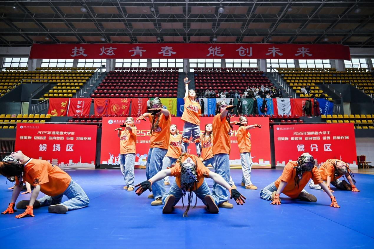 图片 1.png 图片 1.png