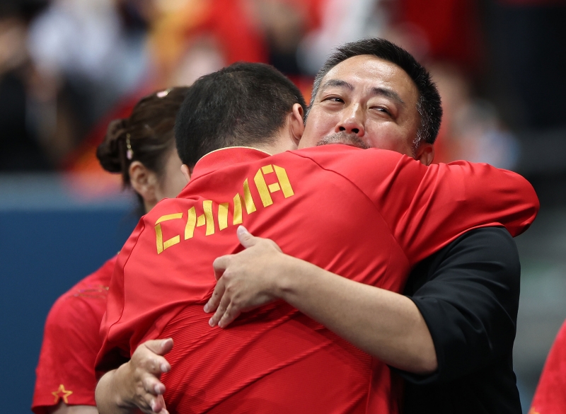 巴黎奥运会丨乒乓球——女团：中国队夺冠XxjpseC007088_20240811_MVPFN0A001_副本.jpg